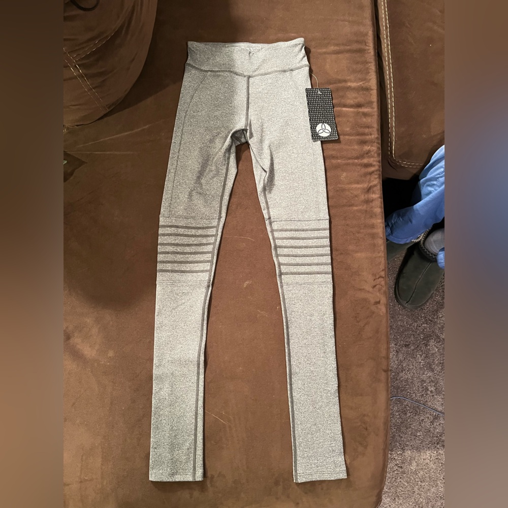 Livi Active Gray Leggings